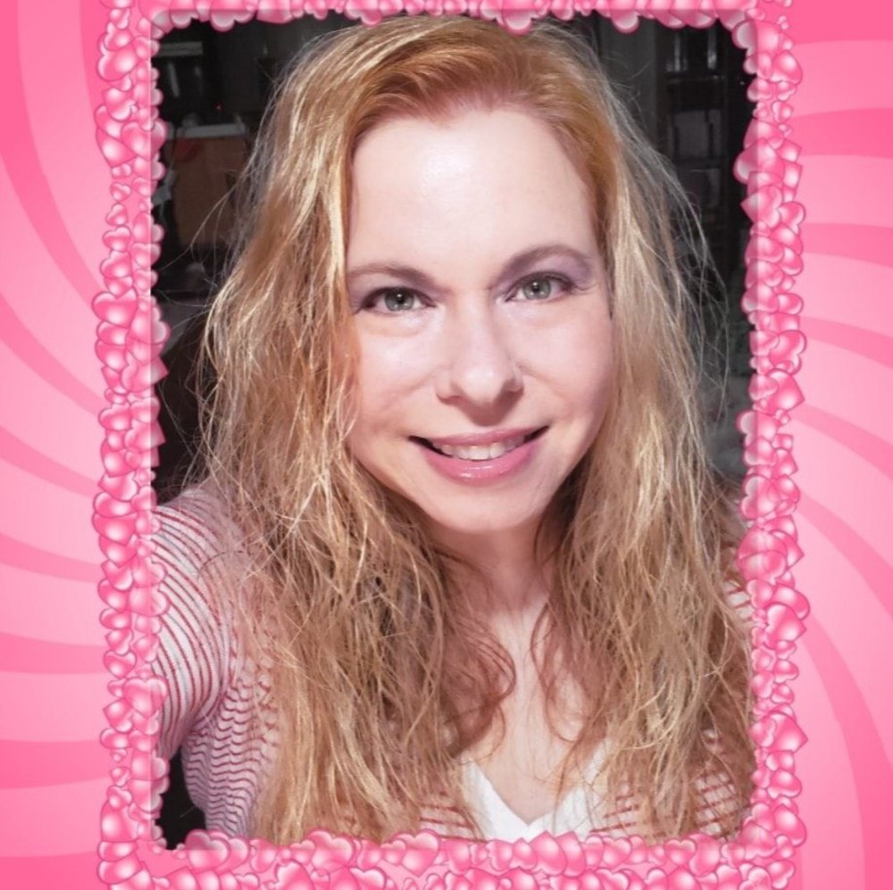 Meet your Posher, Christine